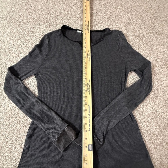 Vintage Dark Gray Black Satin Trimmed Project Social T Thermal Henley Medium - Picture 2 of 5